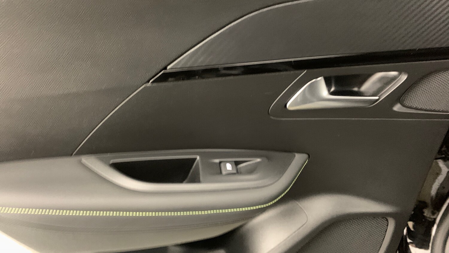 Used Peugeot 2008 2025 for sale - 77551326: Photo 54