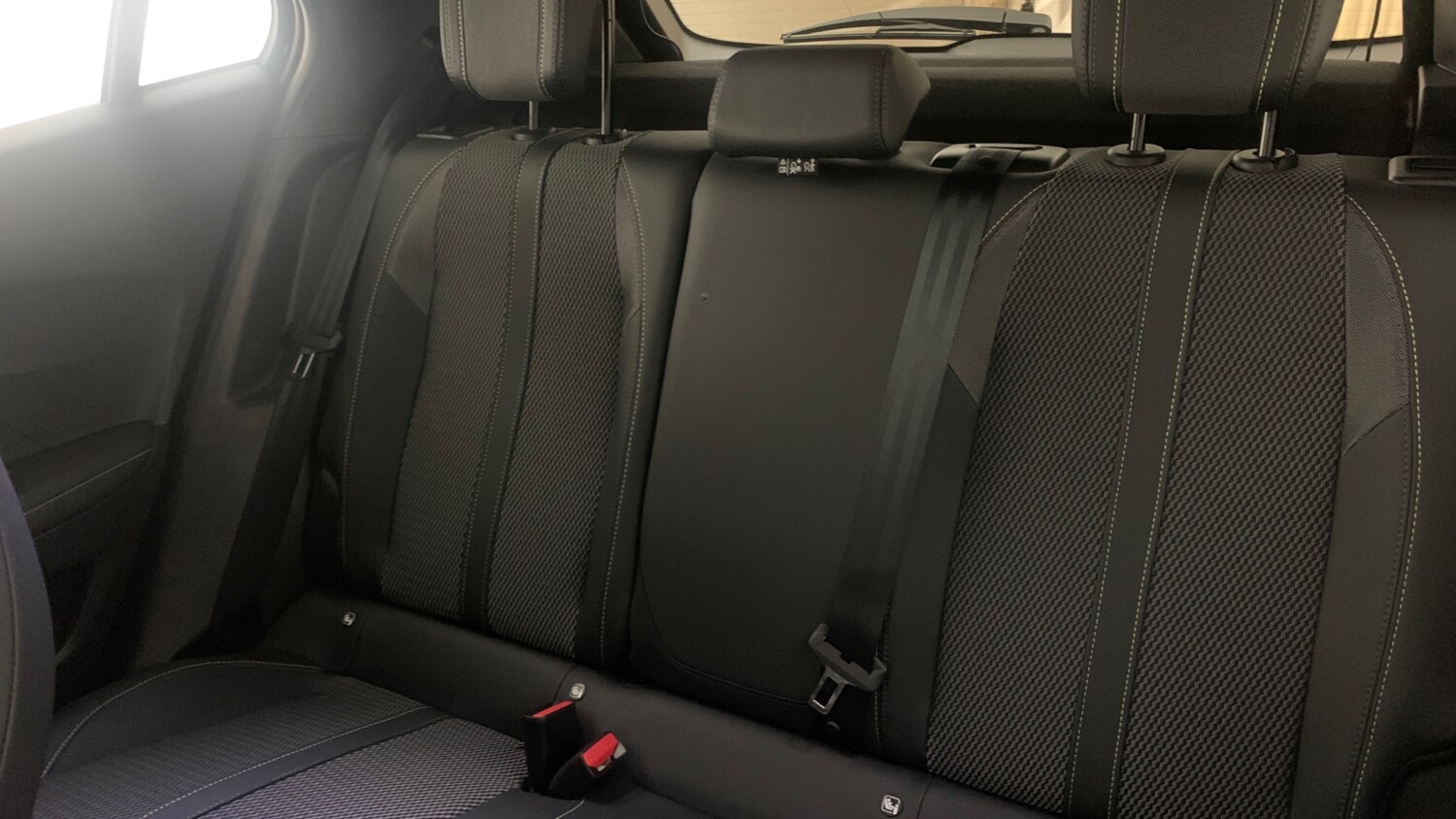 Used Peugeot 2008 2025 for sale - 77551326: Photo 7