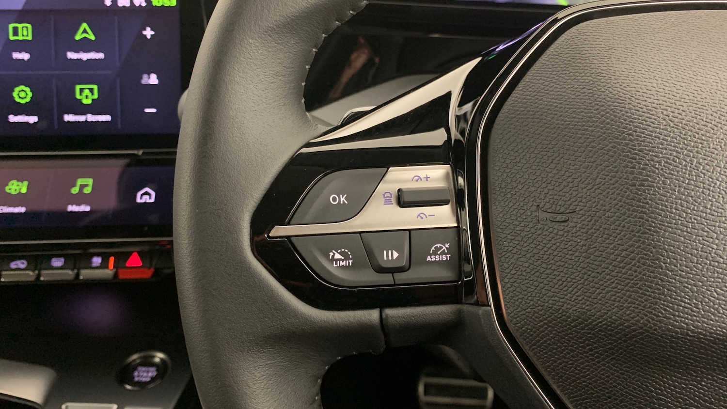 Used Peugeot 308 SW 2024 for sale - 76887949: Photo 19