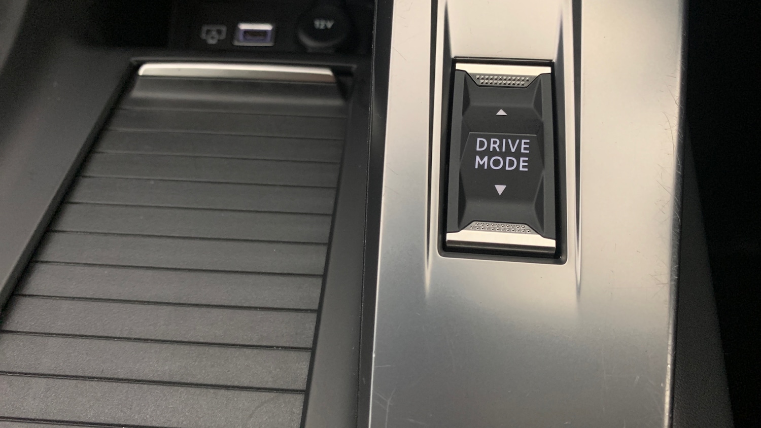 Used Peugeot 308 SW 2024 for sale - 76887949: Photo 31