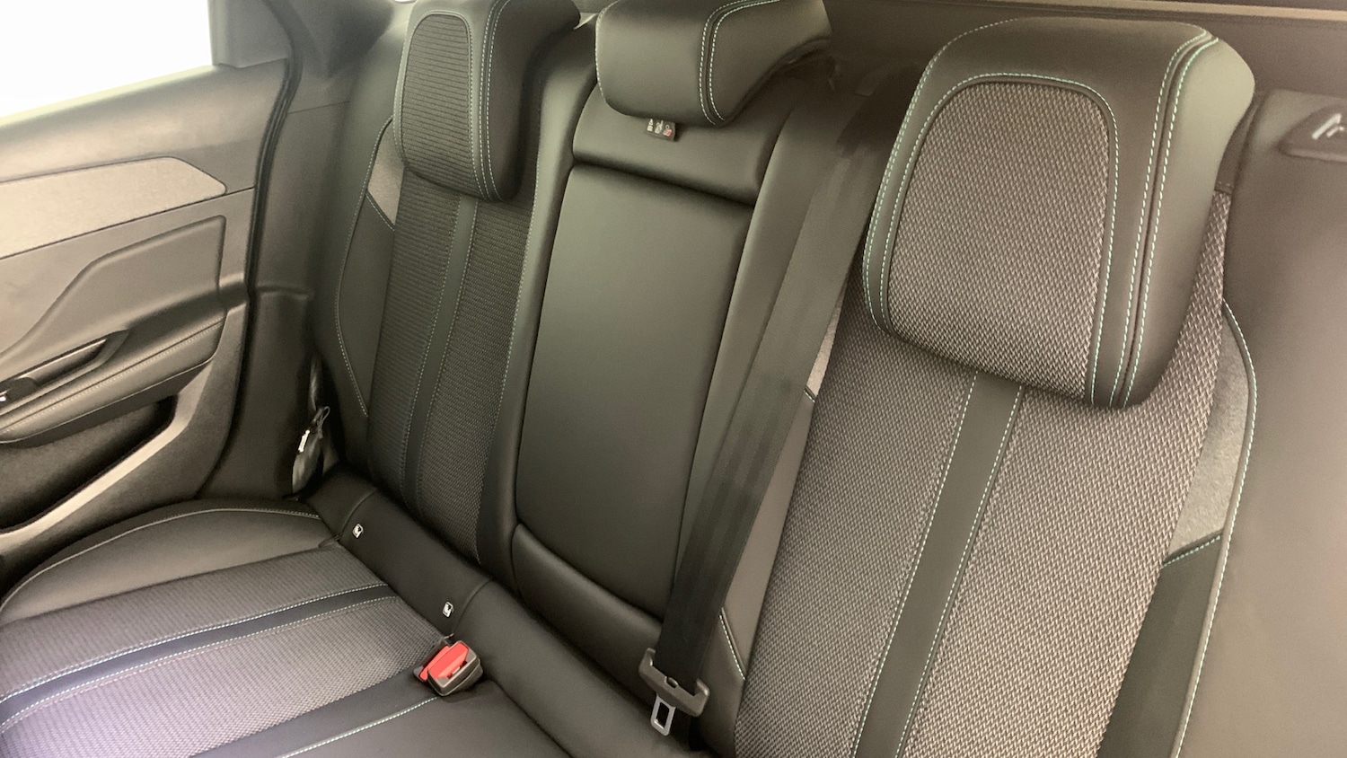 Used Peugeot 308 SW 2024 for sale - 76887949: Photo 8