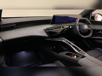 Used Peugeot 5008 2025 for sale - 78349145: Photo