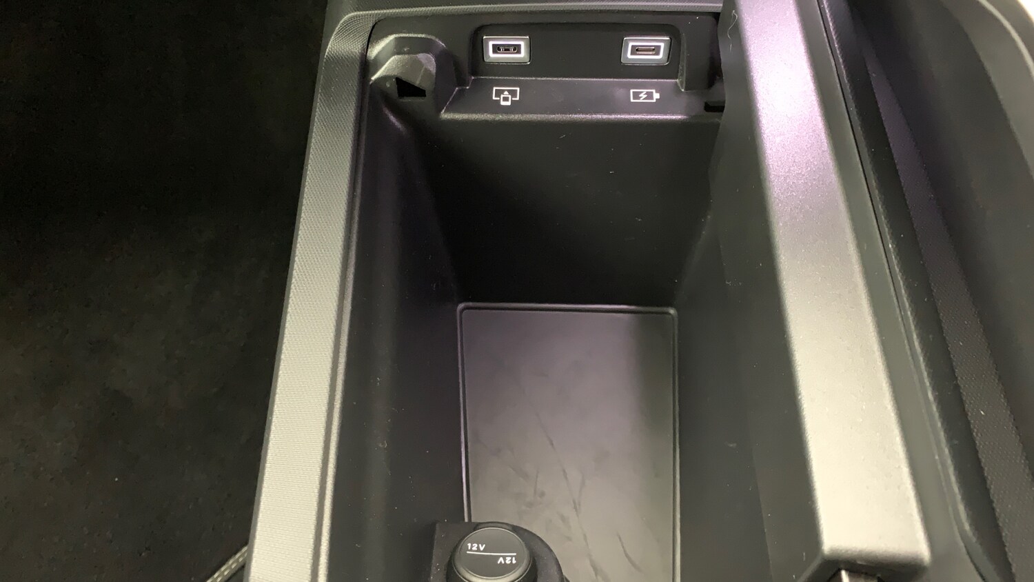 Used Peugeot 3008 2024 for sale - 76433773: Photo 25