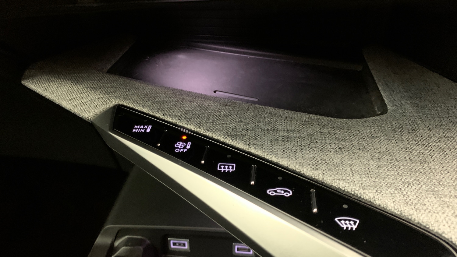 Used Peugeot 3008 2024 for sale - 76433773: Photo 31