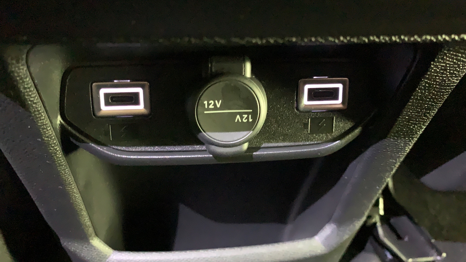 Used Peugeot 3008 2024 for sale - 76433773: Photo 40