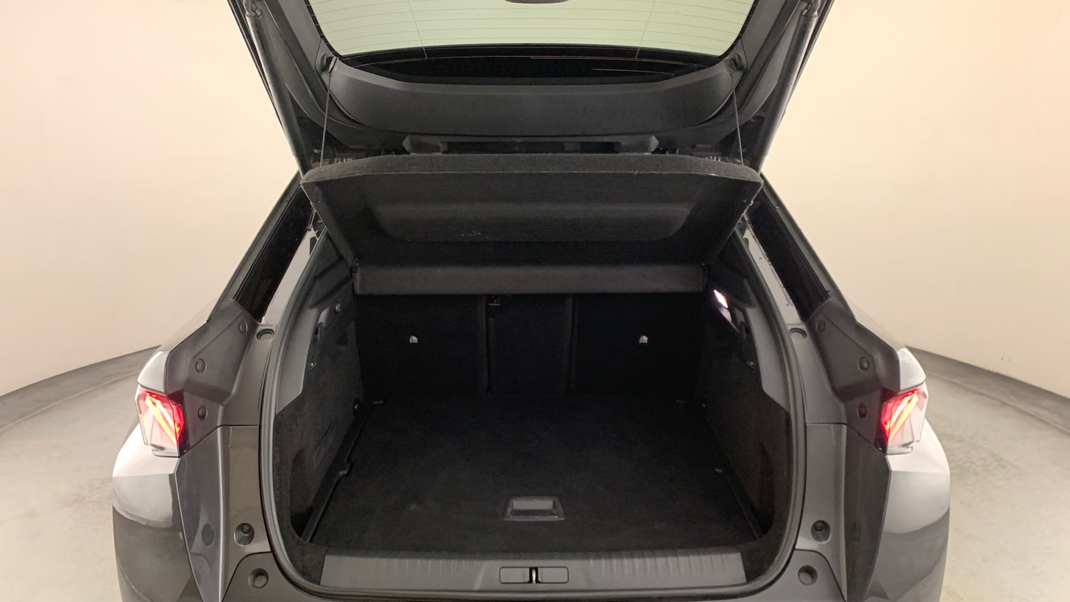 Used Peugeot 3008 2024 for sale - 76433773: Photo 5