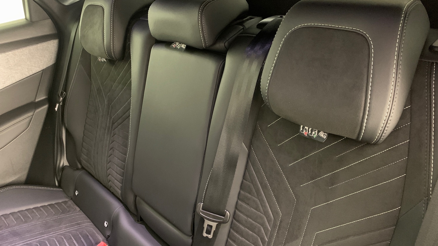 Used Peugeot 3008 2024 for sale - 76433773: Photo 8