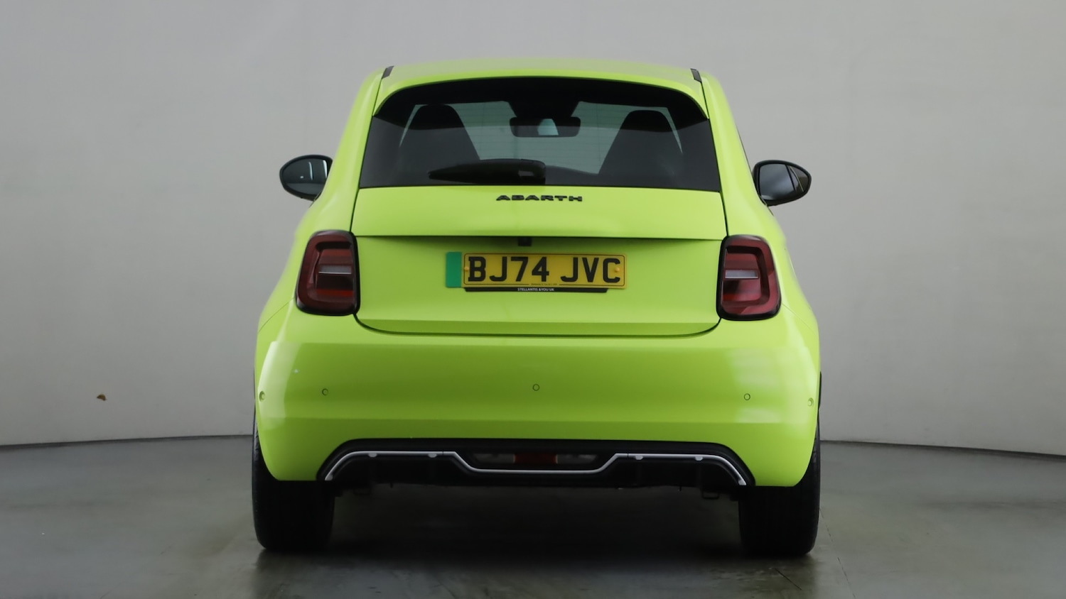 Used Abarth 500 2024 for sale - 76608947: Photo 13