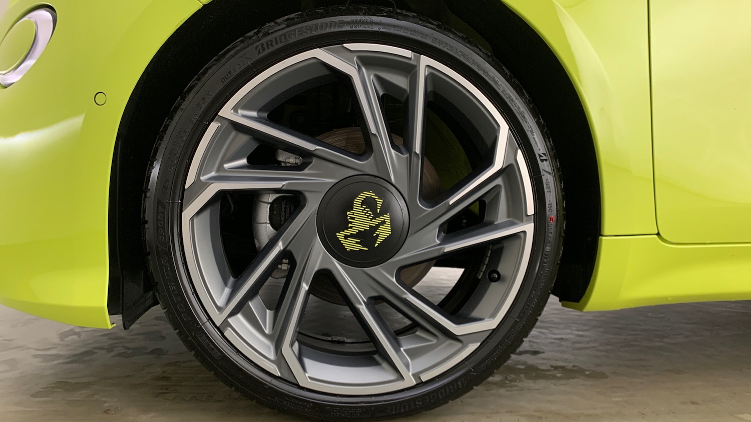 Used Abarth 500 2024 for sale - 76608947: Photo 6