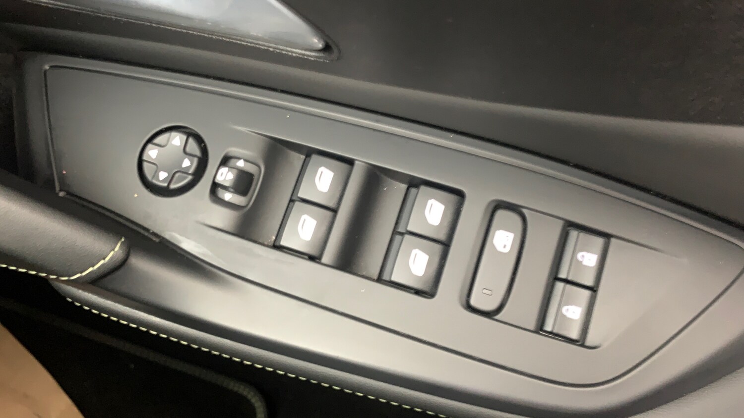 Used Peugeot 408 2025 for sale - 77825850: Photo 39