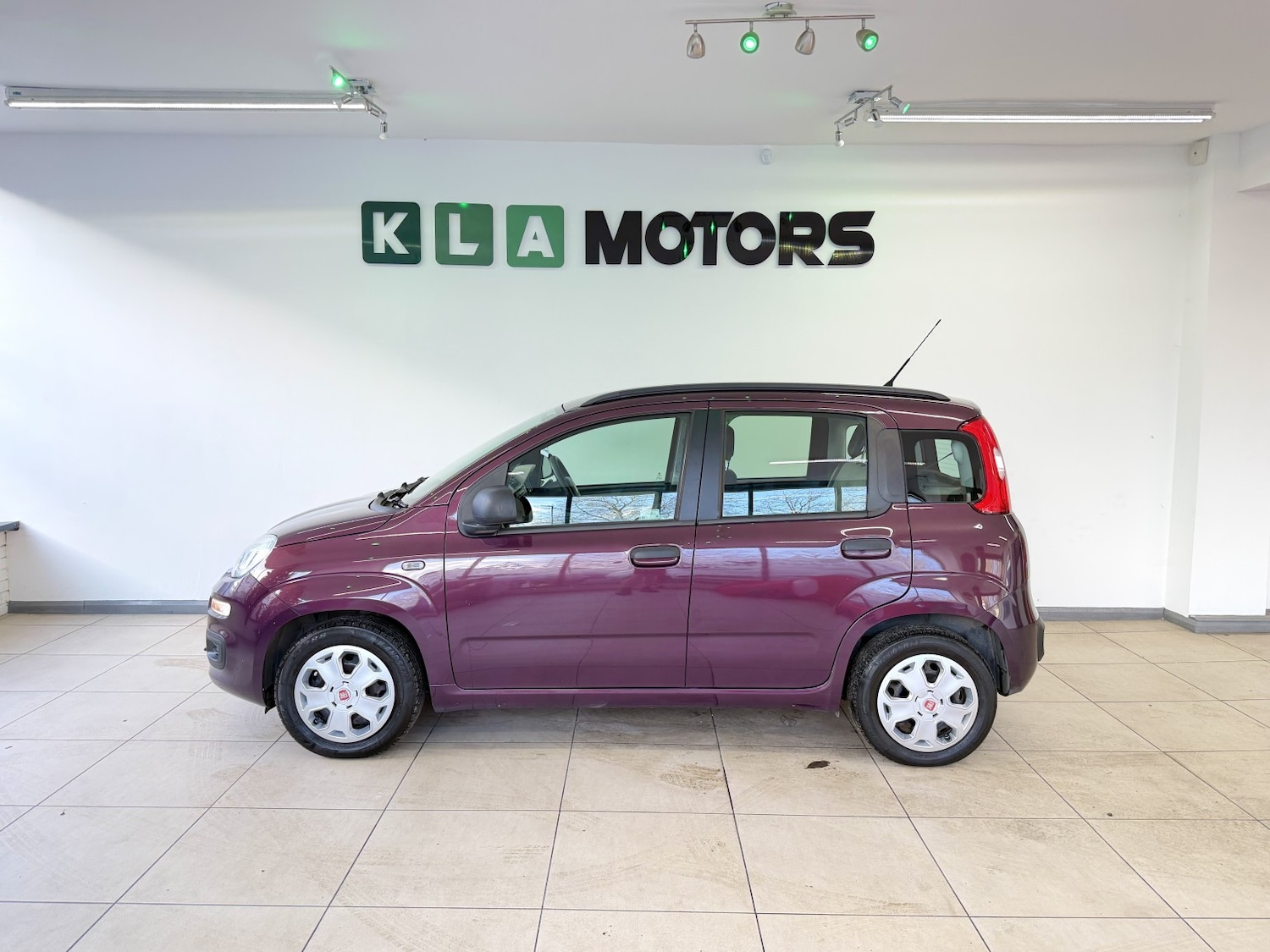Used Fiat Panda 2014 for sale - 76896931: Photo 2