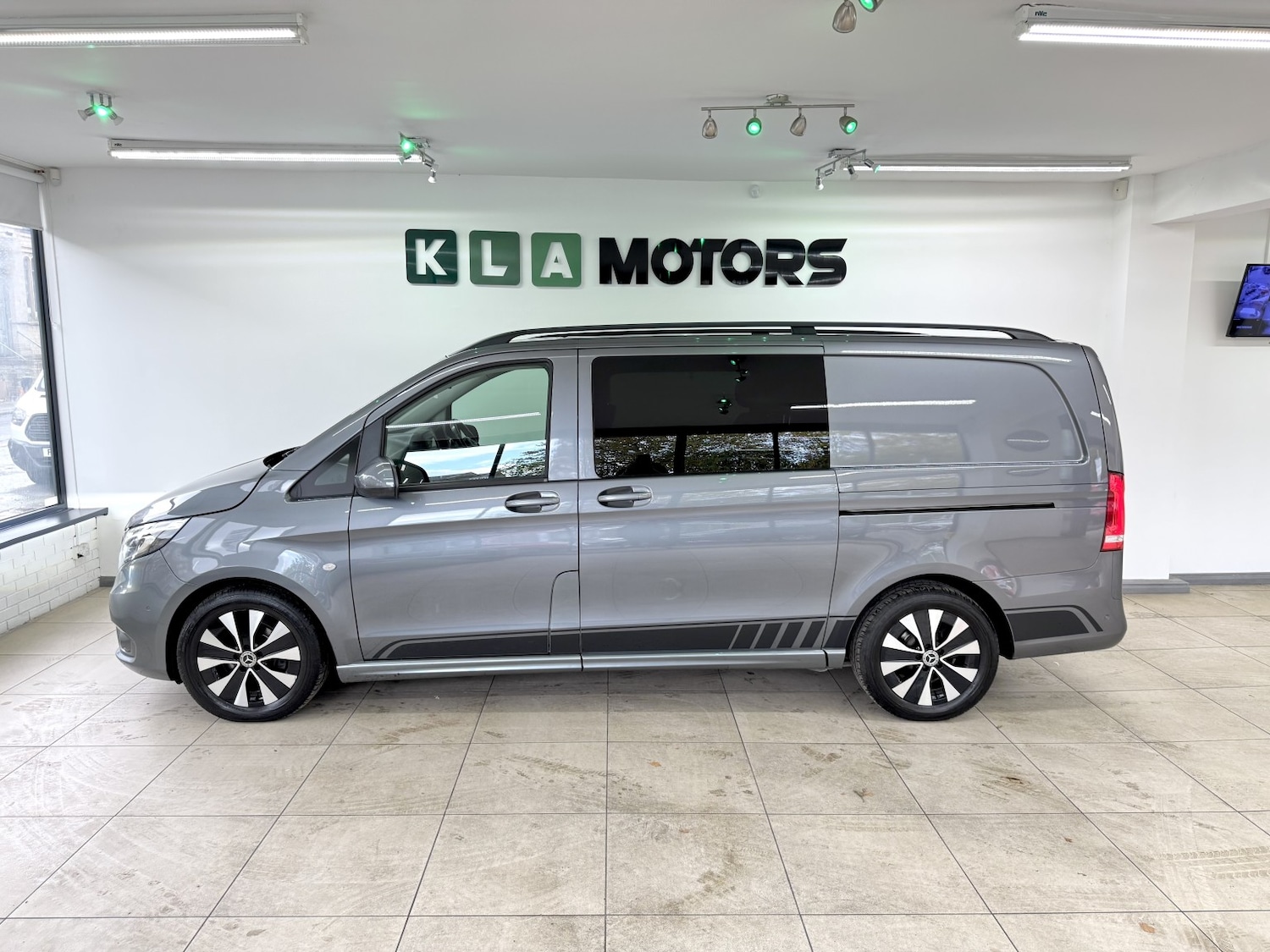 Used Mercedes-Benz Vito 2019 for sale - 76334744: Photo 2