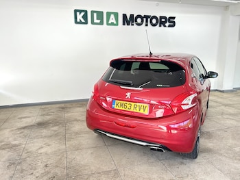 Used Peugeot 208 2013 for sale - 77357248: Photo