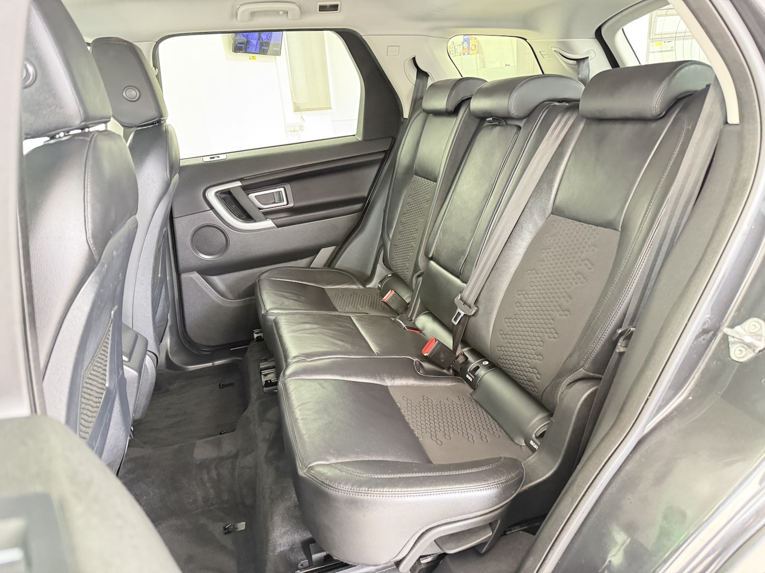 Used Land Rover Discovery Sport 2018 for sale - 77774786: Photo 19