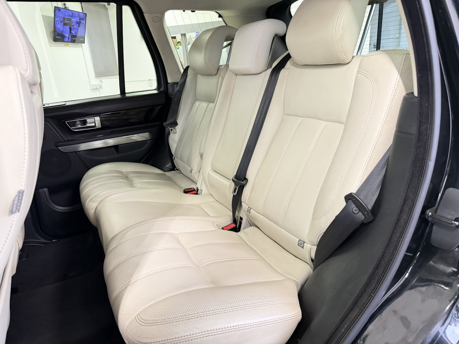 Used Land Rover Range Rover Sport 2013 for sale - 77616319: Photo 19