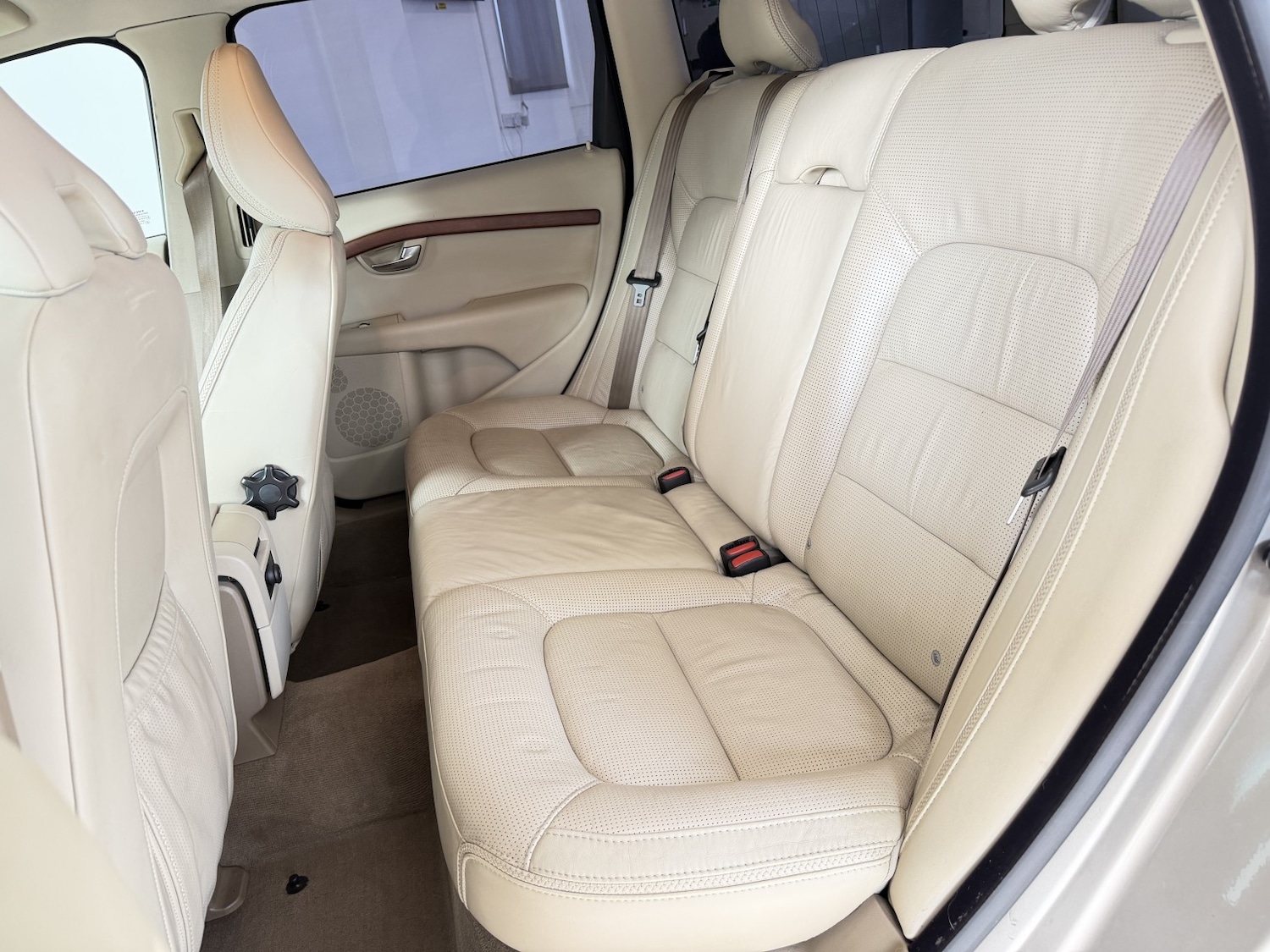 Used Volvo XC70 2008 for sale - 77938025: Photo 20