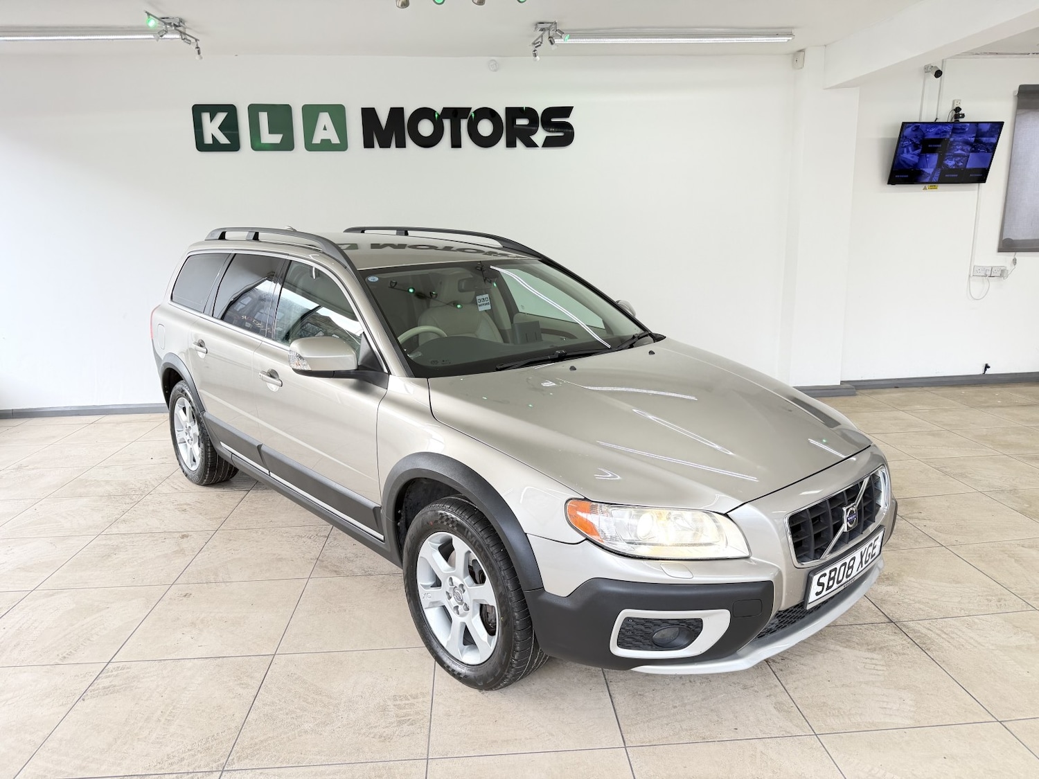 Used Volvo XC70 2008 for sale - 77938025: Photo 7