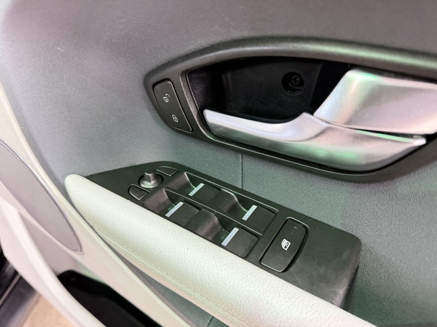 Used Land Rover Range Rover Evoque 2013 for sale - 77501517: Photo 18