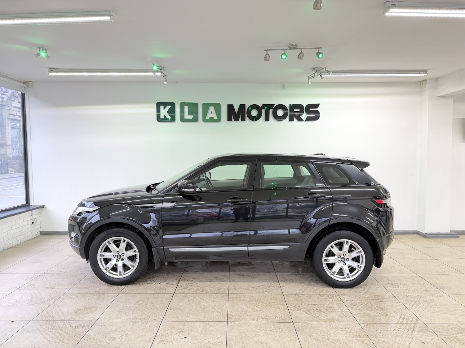 Used Land Rover Range Rover Evoque 2013 for sale - 77501517: Photo 2