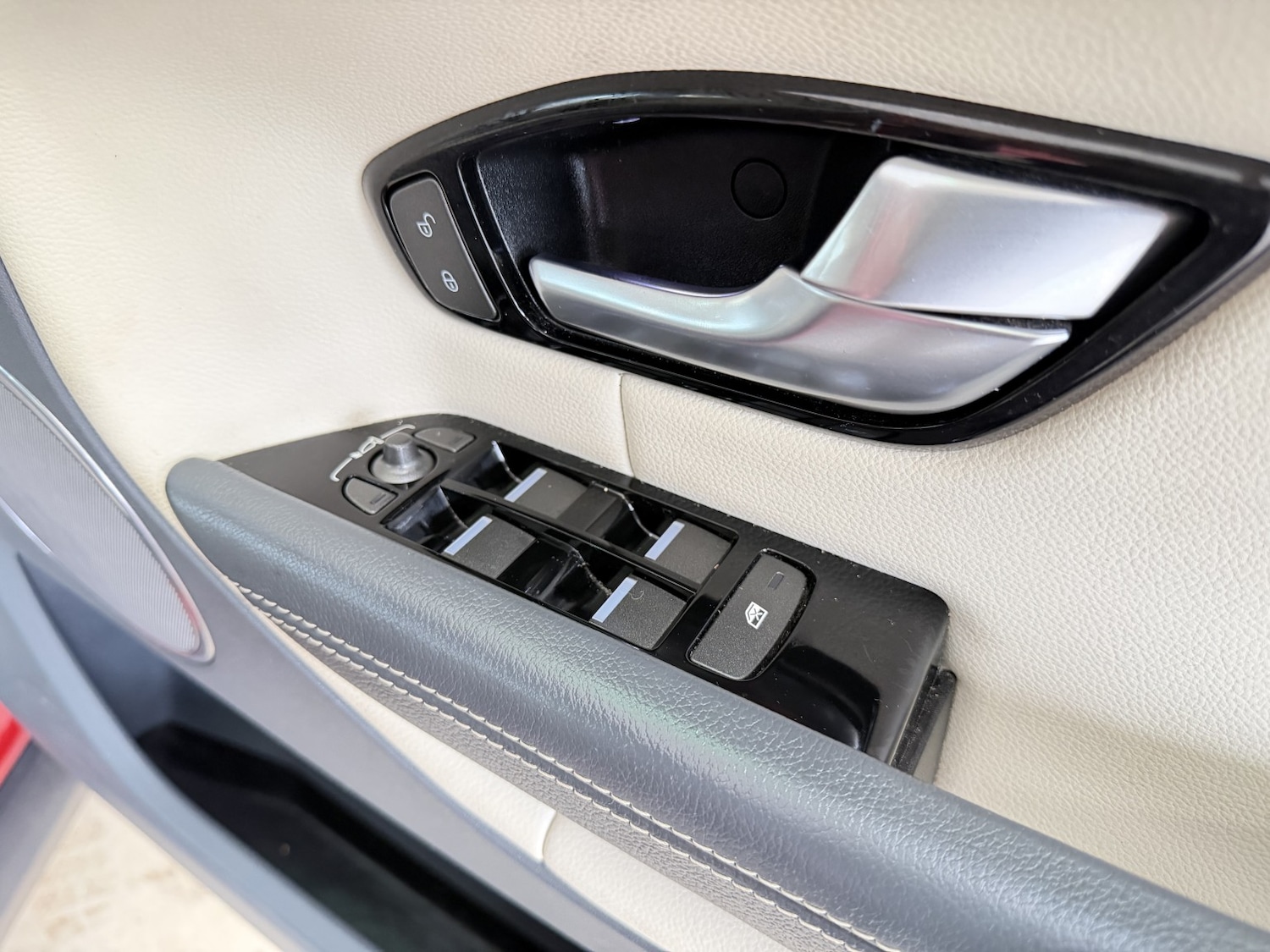 Used Land Rover Range Rover Evoque 2016 for sale - 77687651: Photo 16