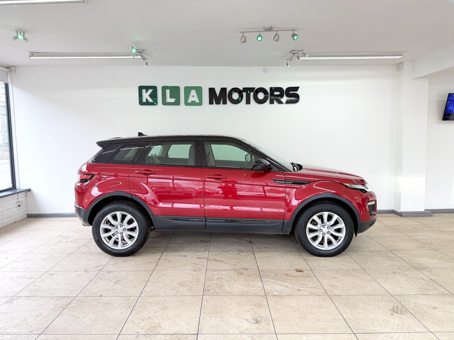 Used Land Rover Range Rover Evoque 2016 for sale - 77687651: Photo 6