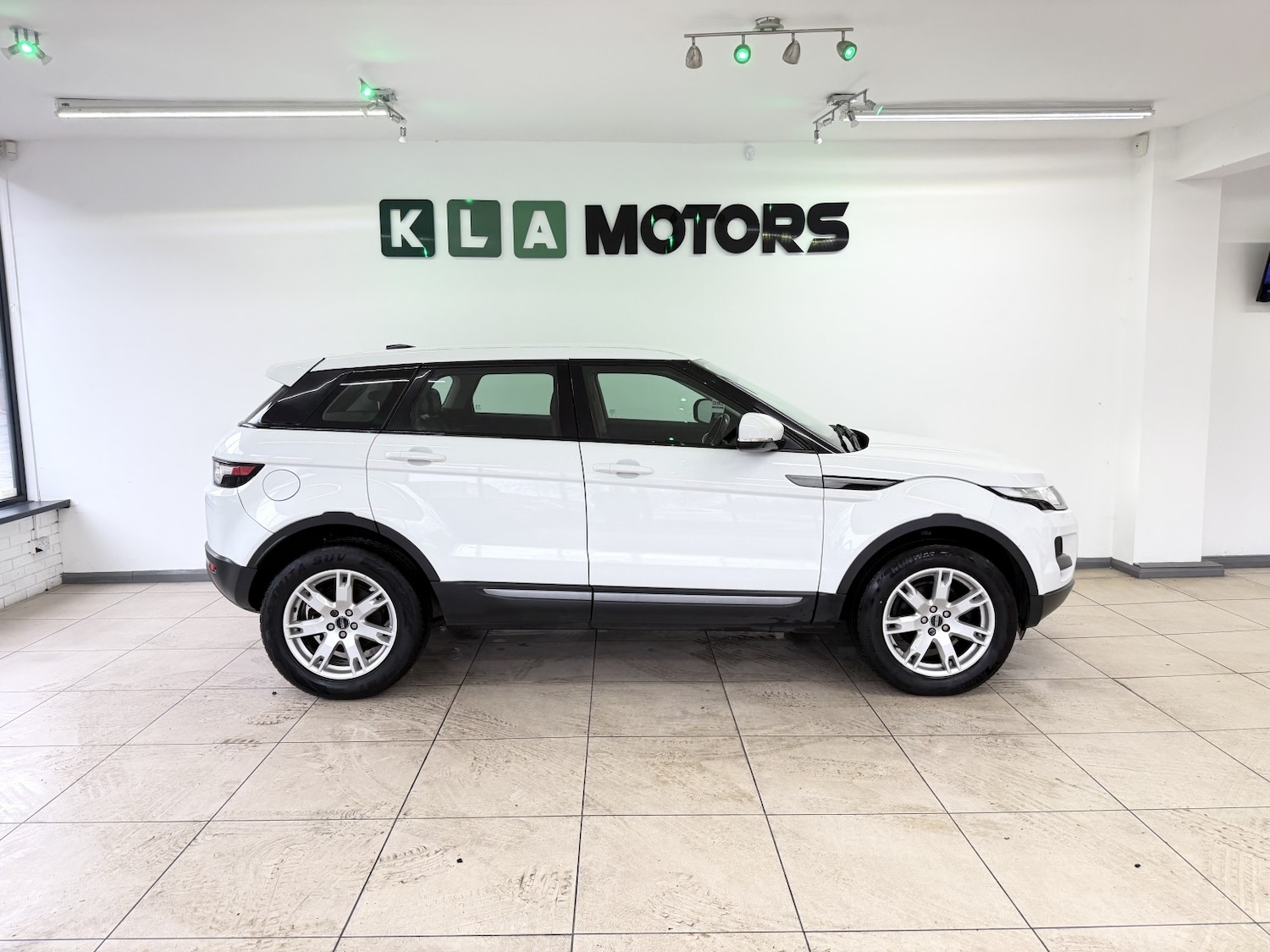 Used Land Rover Range Rover Evoque 2012 for sale - 77501516: Photo 6