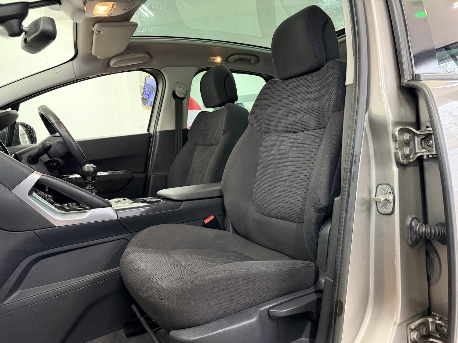 Used Peugeot 3008 2012 for sale - 76725669: Photo 12