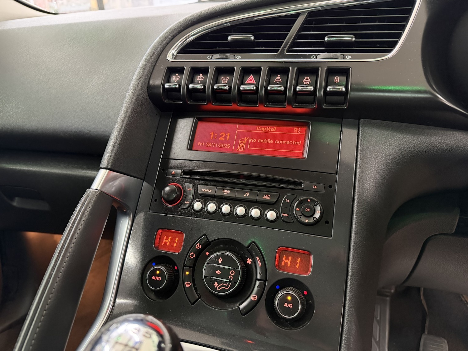 Used Peugeot 3008 2012 for sale - 76725669: Photo 14