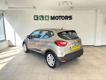 Used Renault Captur 2014 for sale - 75960465: Photo