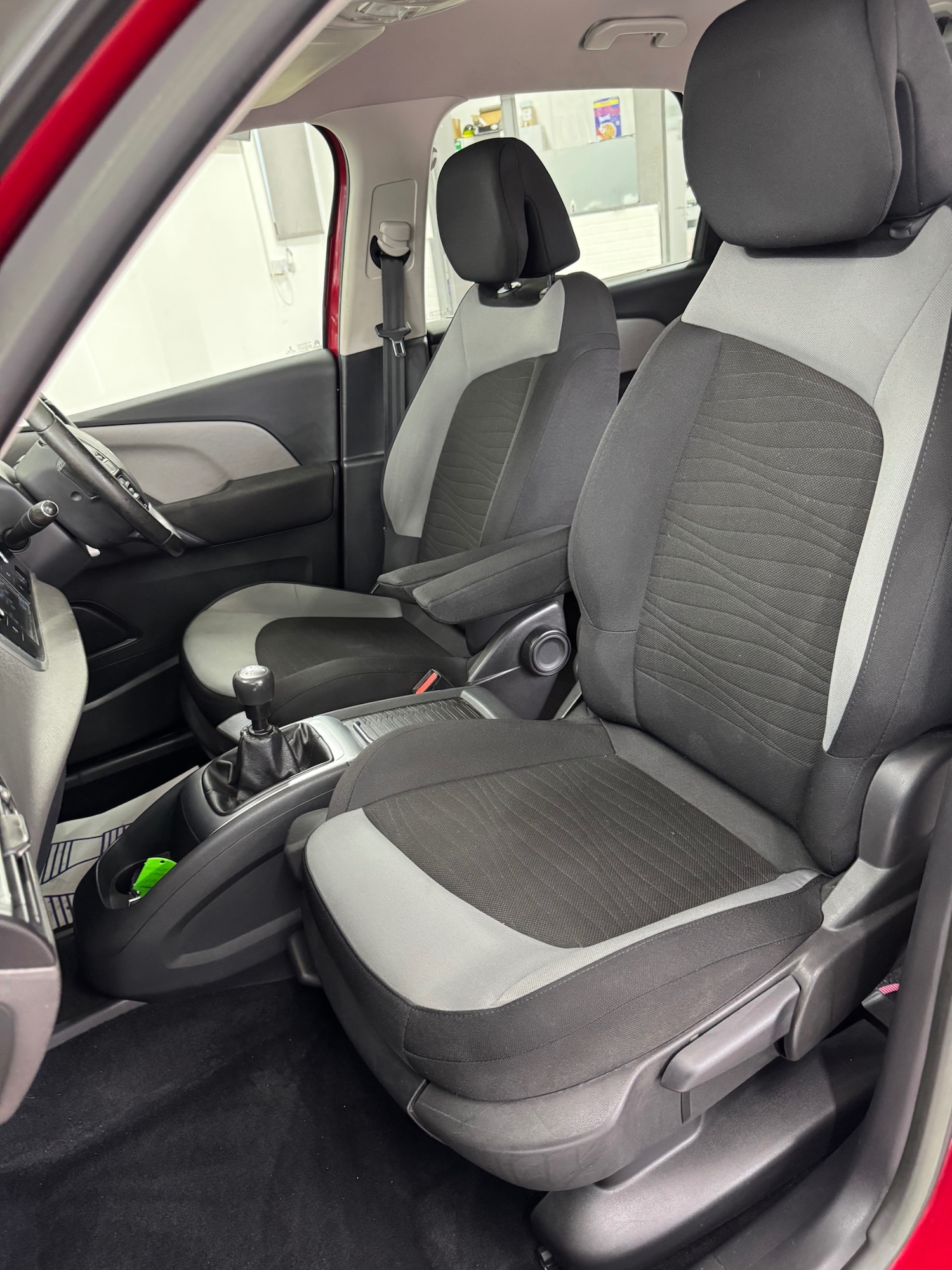 Used Citroen C4 Picasso 2014 for sale - 76145775: Photo 11