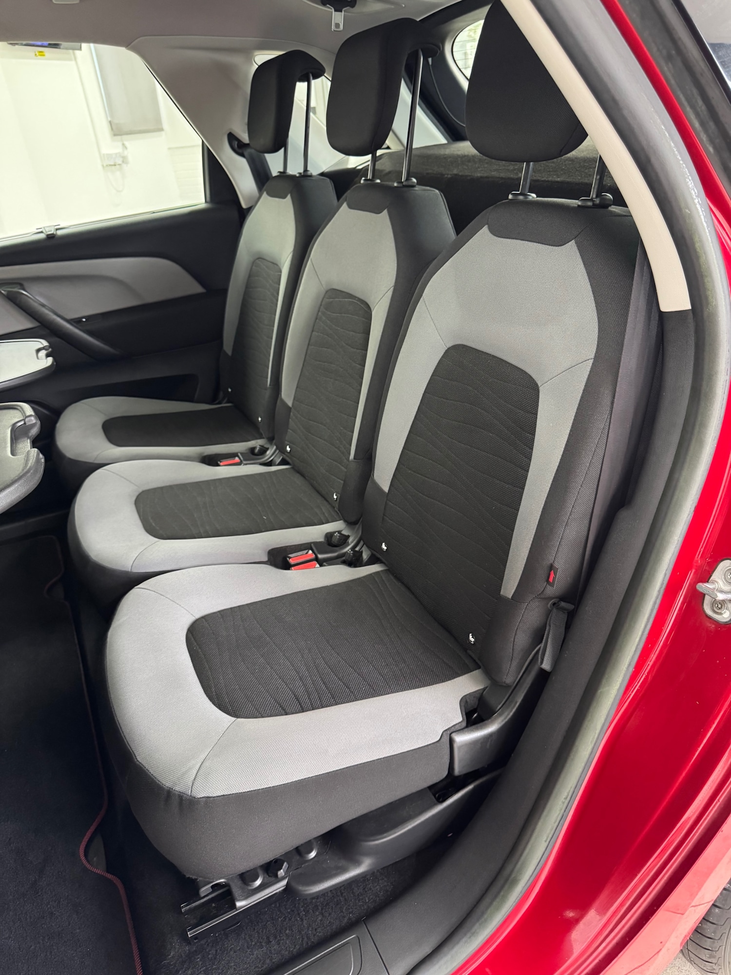 Used Citroen C4 Picasso 2014 for sale - 76145775: Photo 17