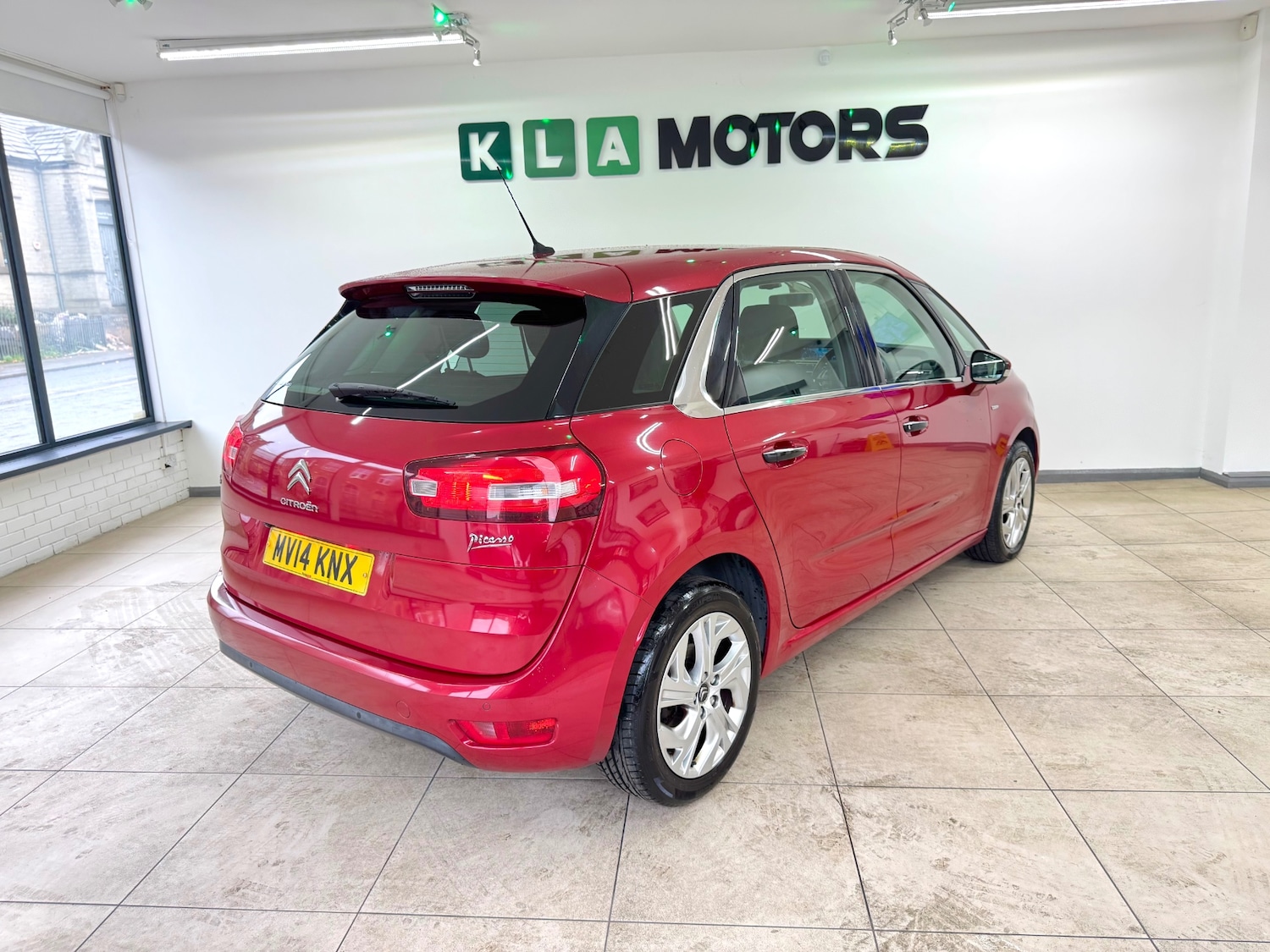 Used Citroen C4 Picasso 2014 for sale - 76145775: Photo 5