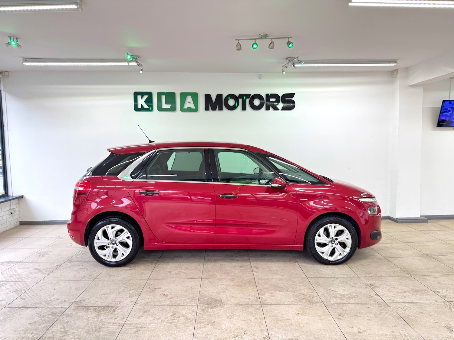 Used Citroen C4 Picasso 2014 for sale - 76145775: Photo 6
