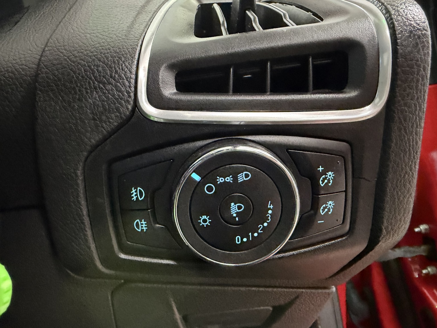 Used Ford Focus 2014 for sale - 76673277: Photo 15