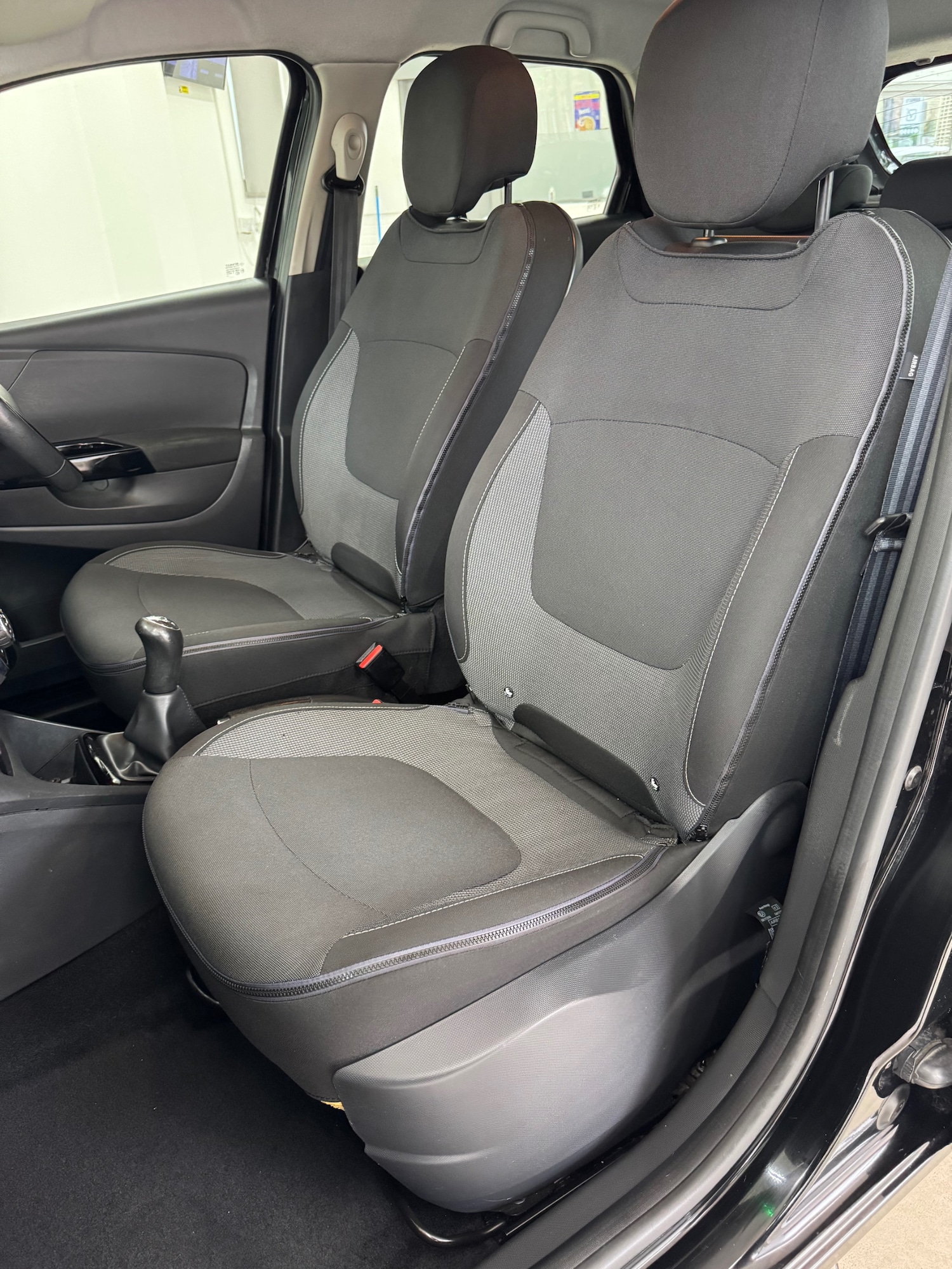 Used Renault Captur 2015 for sale - 76067744: Photo 12