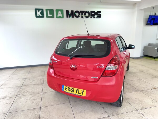 Used Hyundai i20 2011 for sale - 76293287: Photo 4