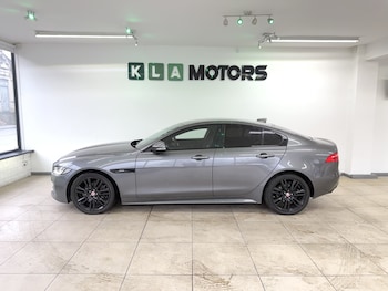 Used Jaguar XE 2018 for sale - 77578484: Photo