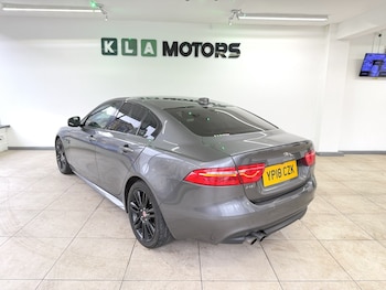 Used Jaguar XE 2018 for sale - 77578484: Photo