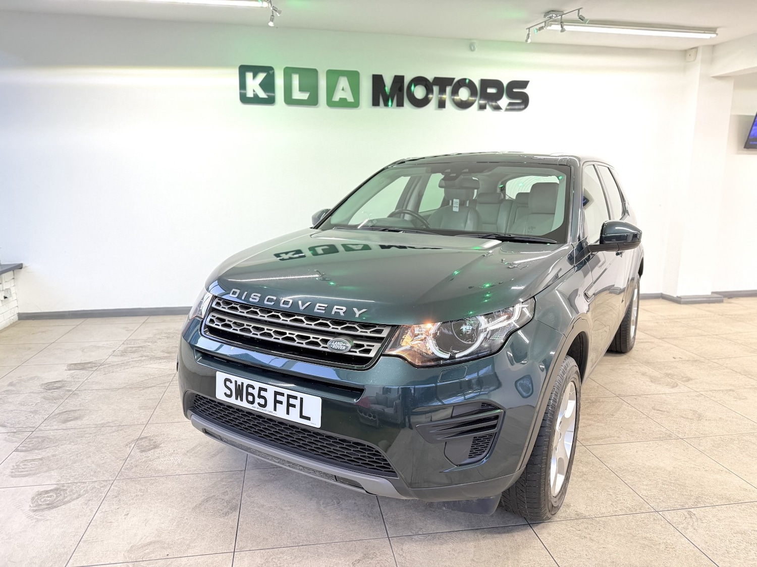 Used Land Rover Discovery Sport 2015 for sale - 77129533: Photo 8