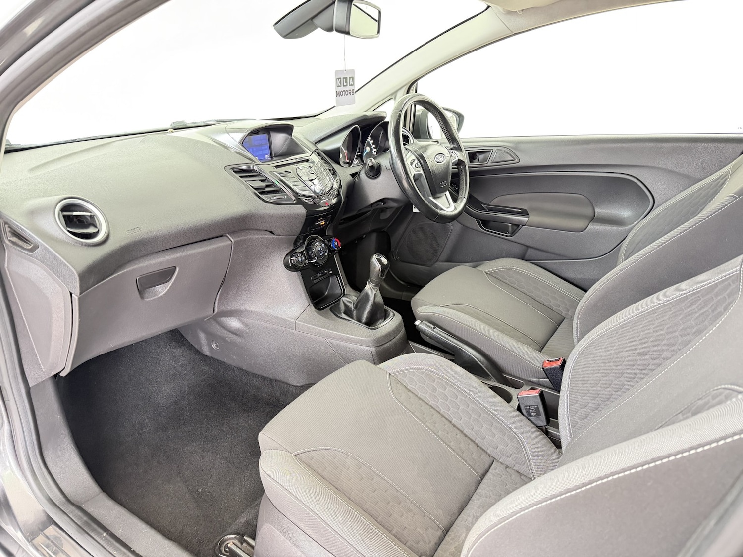 Used Ford Fiesta Van 2016 for sale - 77590089: Photo 11