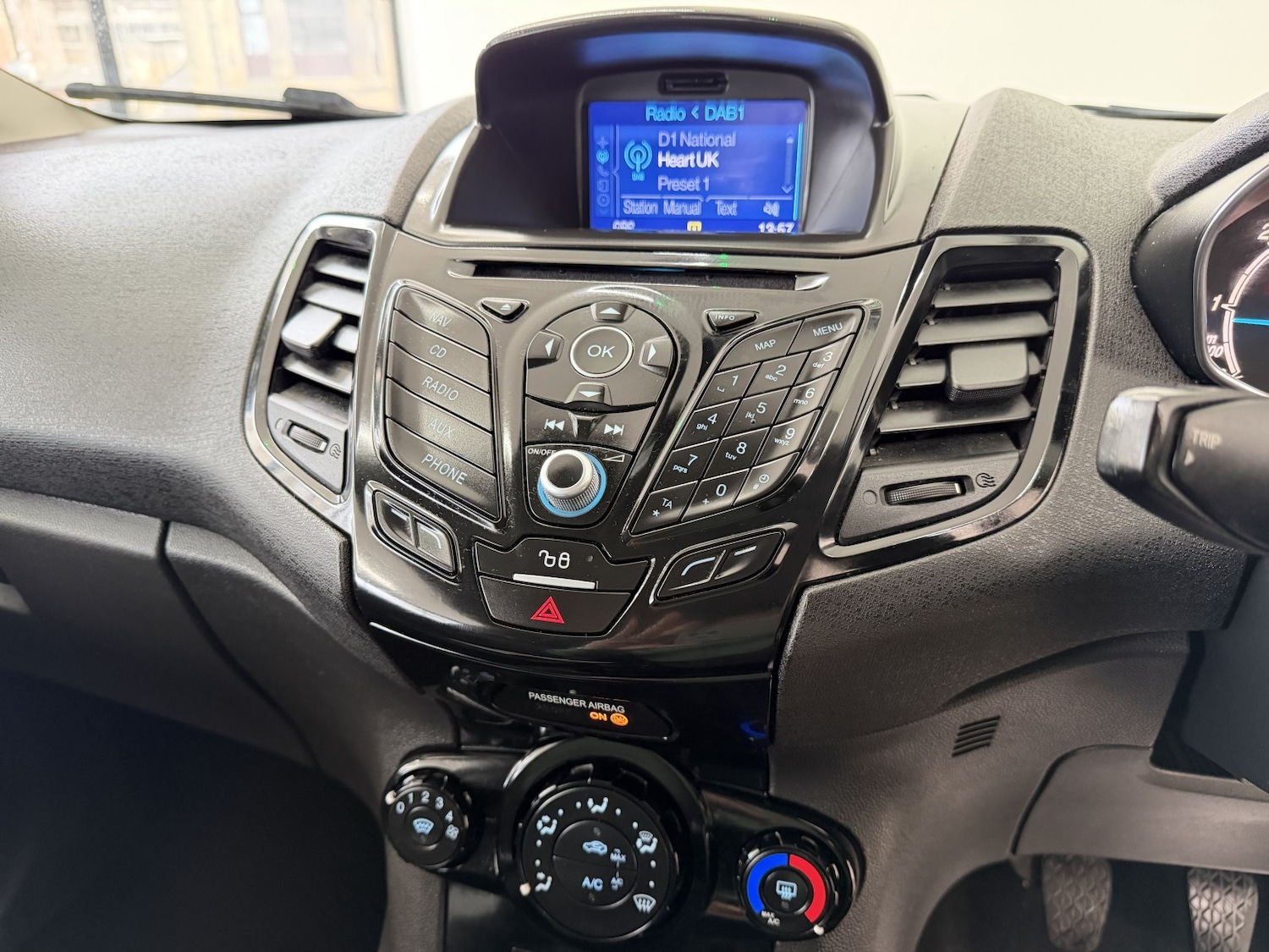 Used Ford Fiesta Van 2016 for sale - 77590089: Photo 13