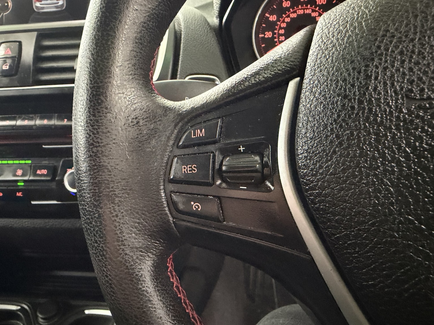 Used BMW 1 Series 2015 for sale - 77616315: Photo 15