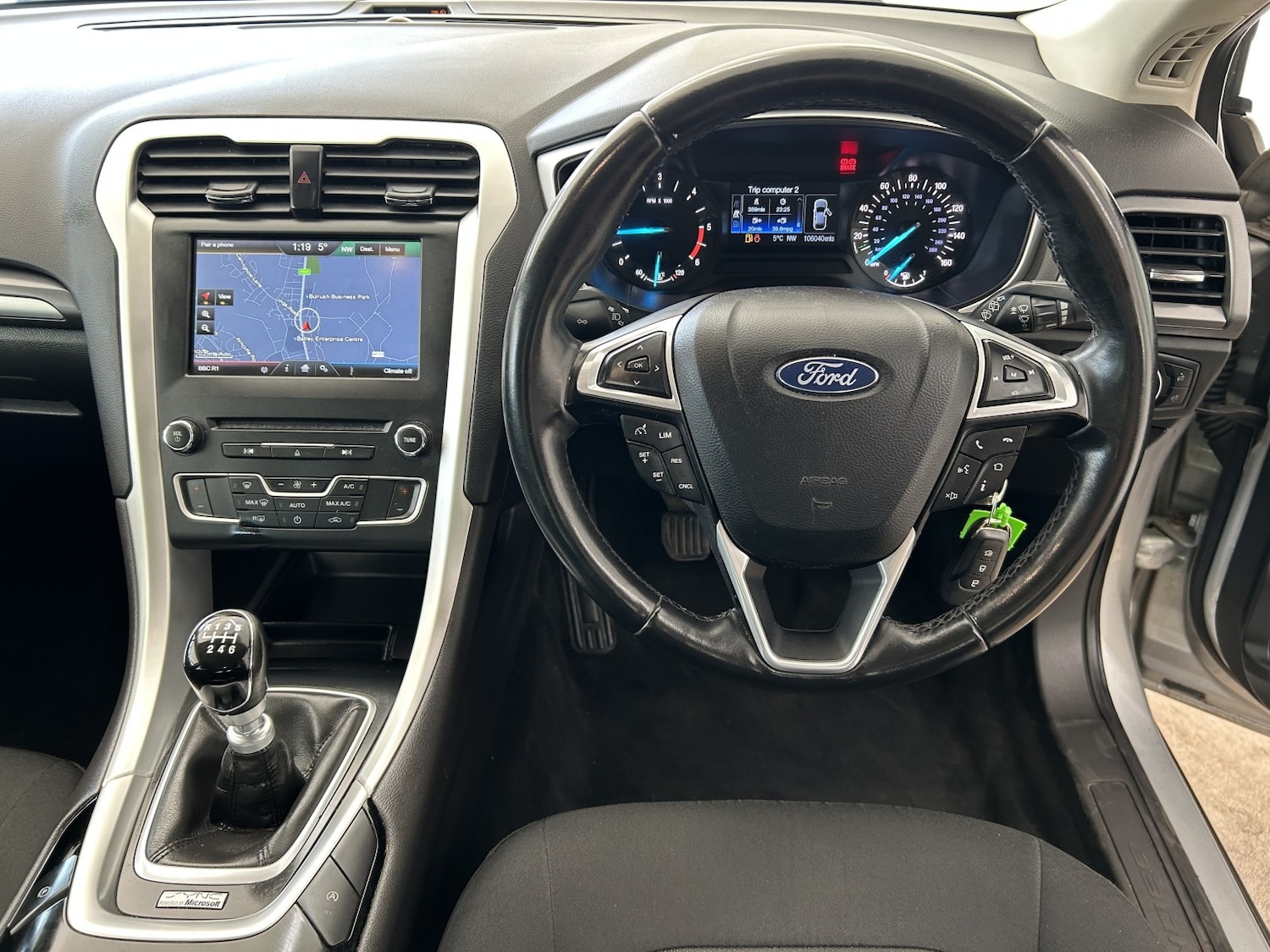 Used Ford Mondeo 2015 for sale - 76231083: Photo 9