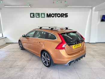 Used Volvo V60 2011 for sale - 75170652: Photo