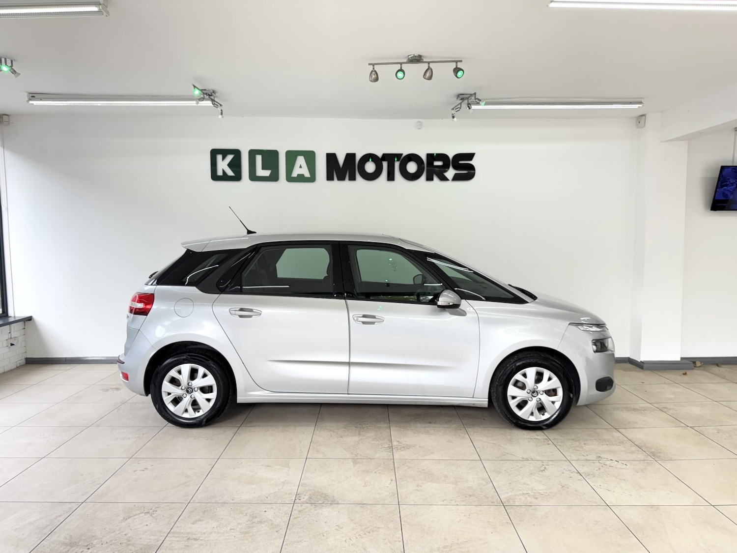 Used Citroen C4 Picasso 2014 for sale - 76231098: Photo 6