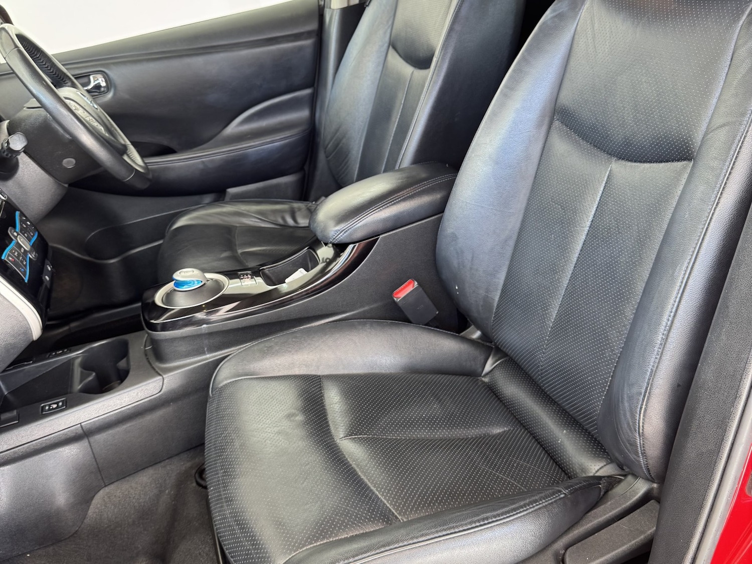 Used Nissan Leaf 2017 for sale - 76769395: Photo 11