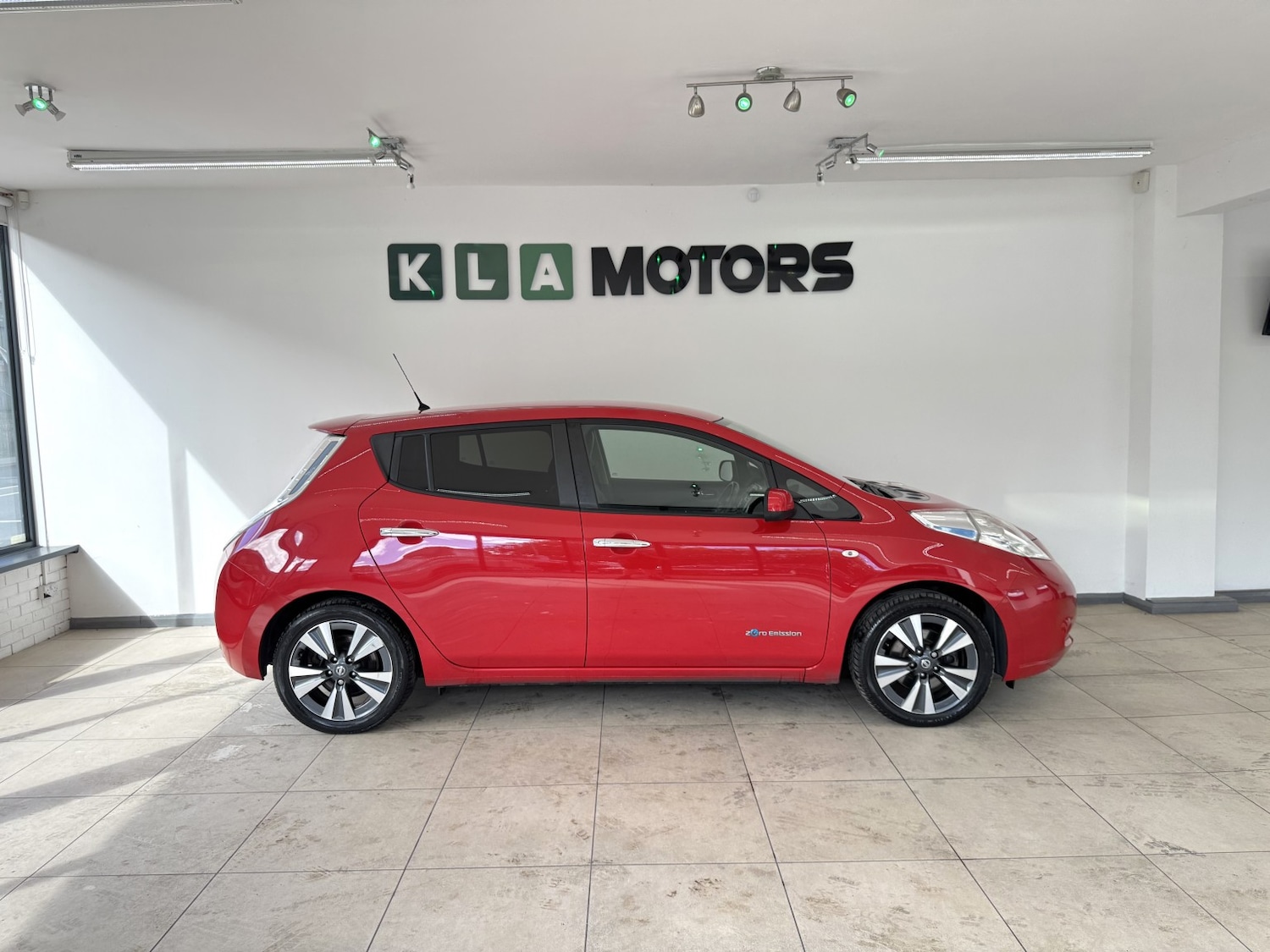 Used Nissan Leaf 2017 for sale - 76769395: Photo 6