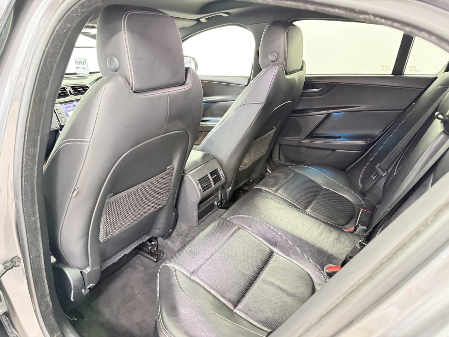 Used Jaguar XE 2017 for sale - 77417459: Photo 18