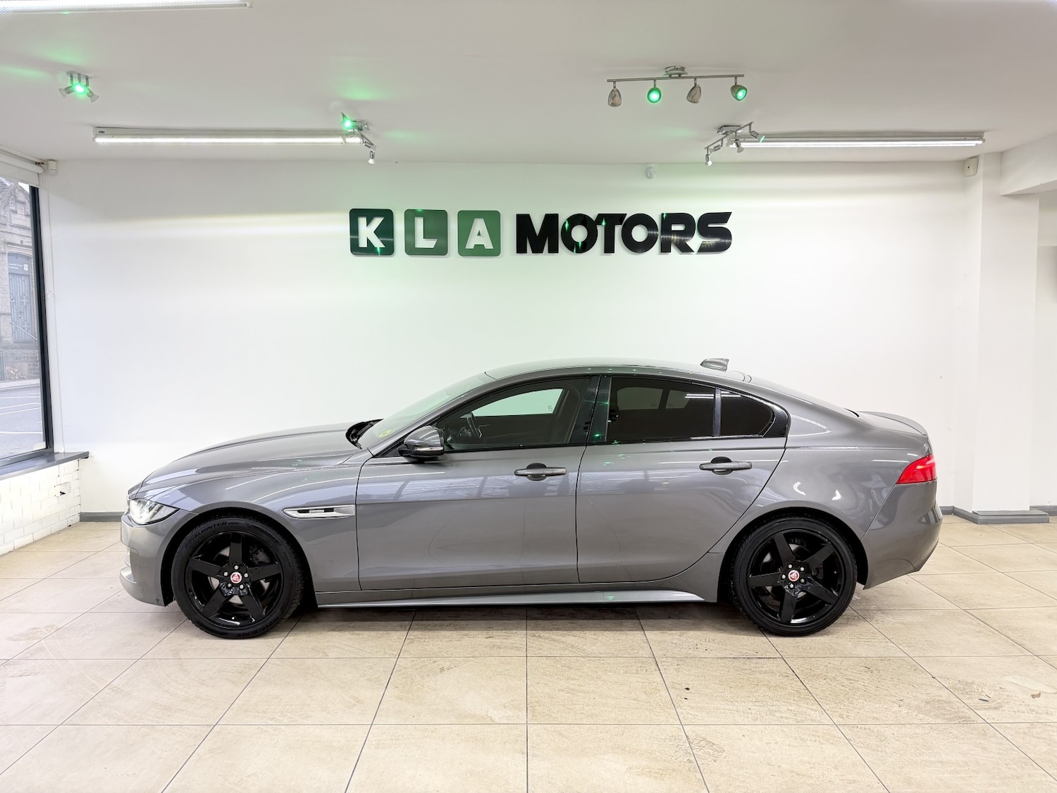 Used Jaguar XE 2017 for sale - 77417459: Photo 2