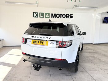 Used Land Rover Discovery Sport 2017 for sale - 78332188: Photo